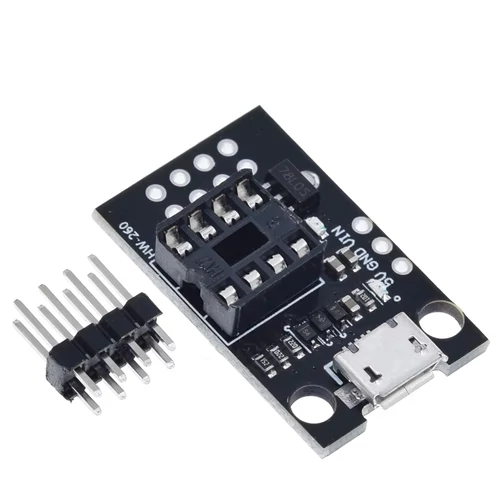 ATtiny85 programozó