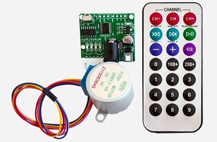 28BYJ-48 5 Volt Stepper motor+ULN2003 vezérlő és távirányító